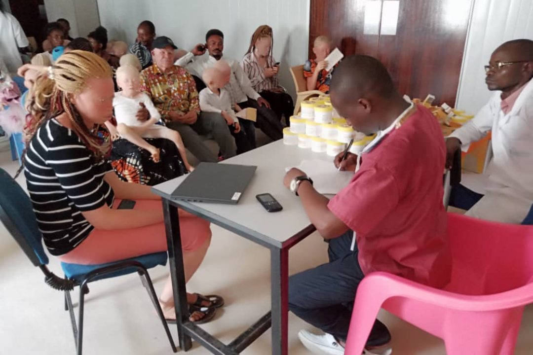 Apoyamos a las personas con albinismo en República Democrática del Congo